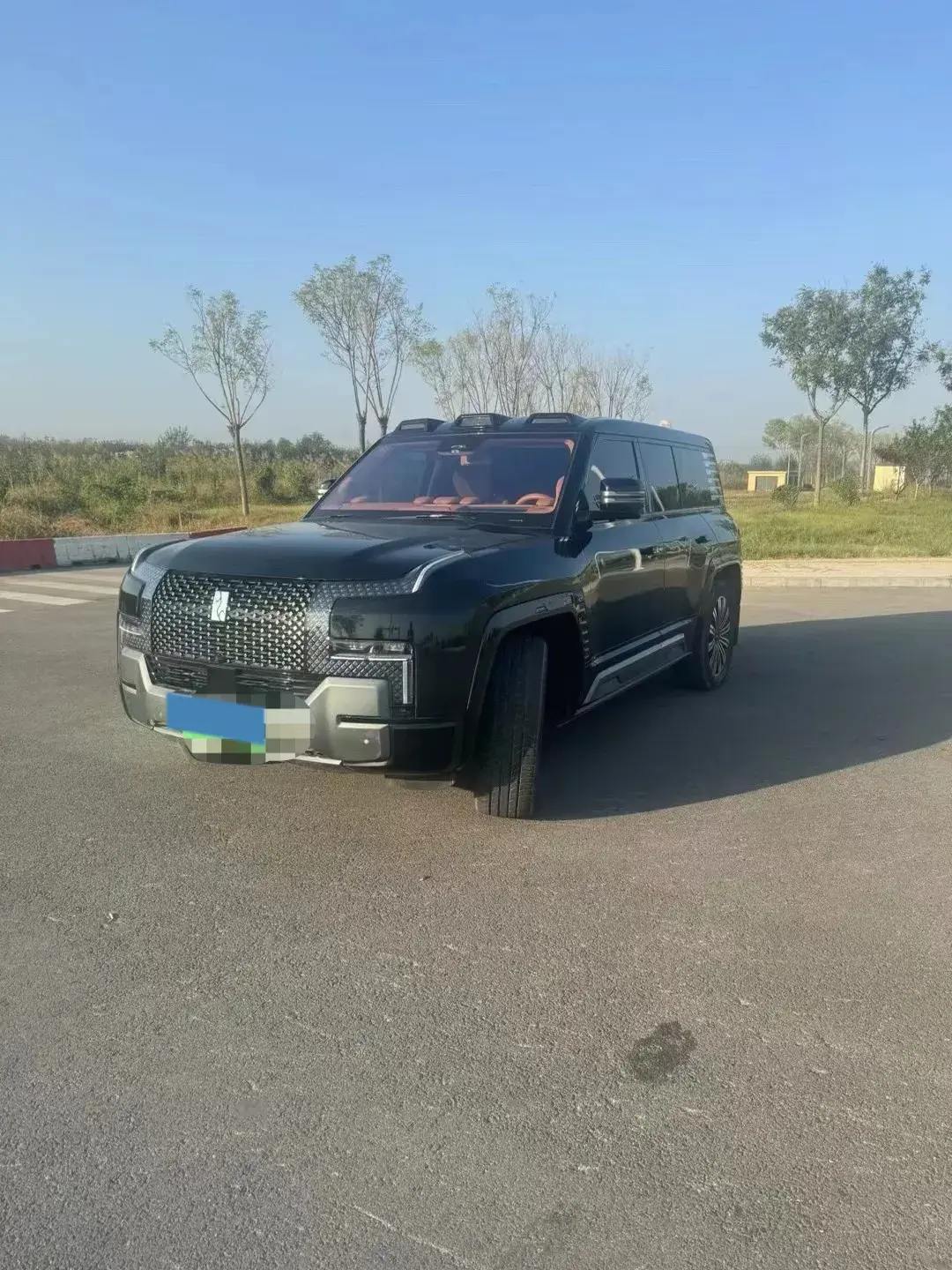 2023 YANGWANG U8 view 1