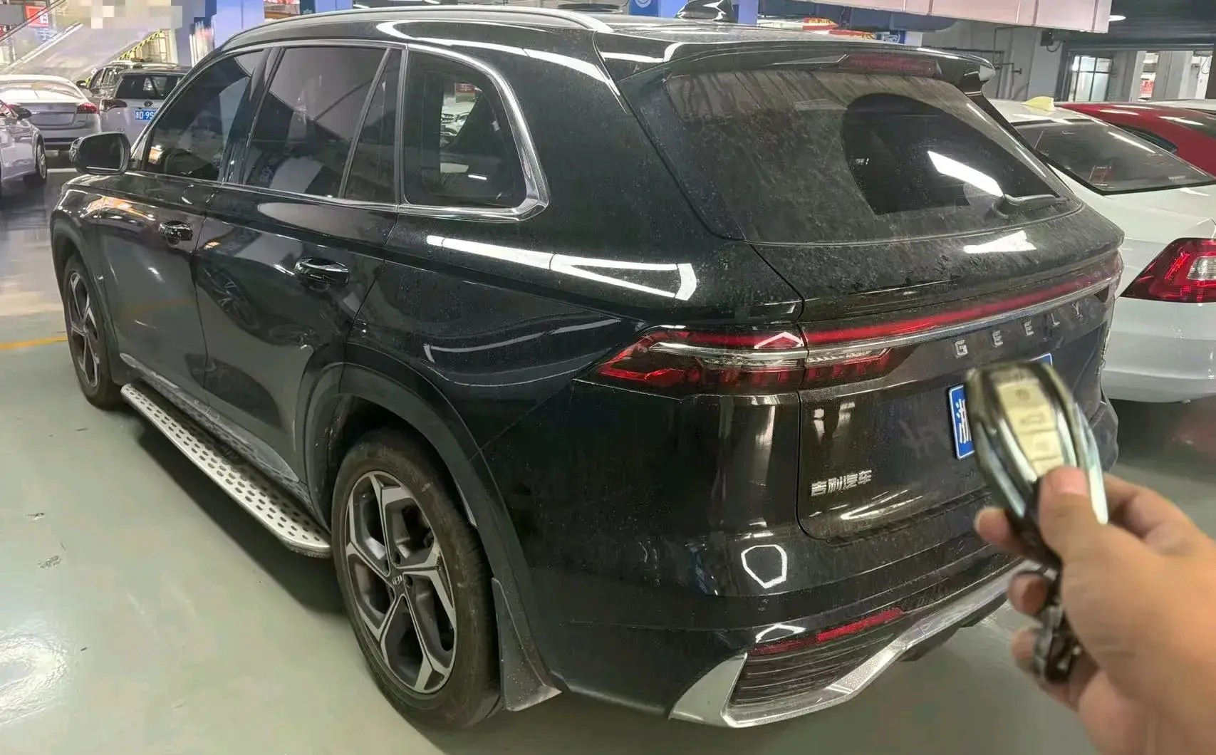 2021 GEELY MONJARO thumbnail 2