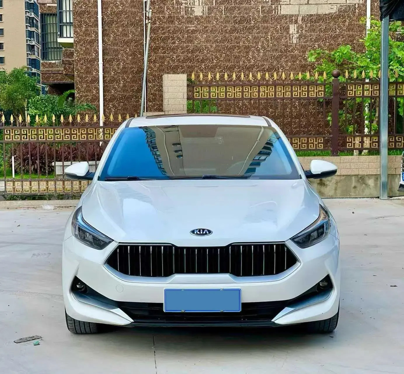 2020 KIA K3 thumbnail 2