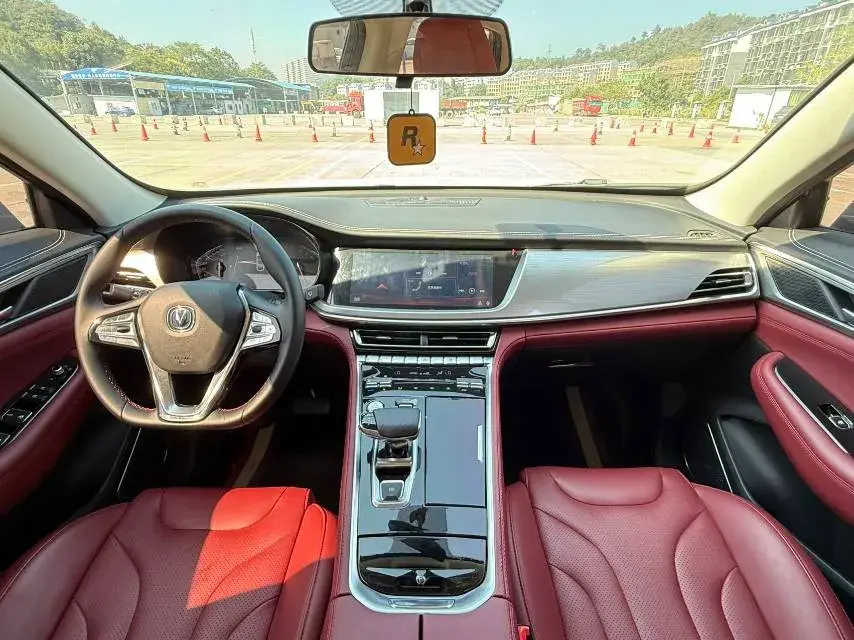 2019 CHANGAN CS85 thumbnail 4