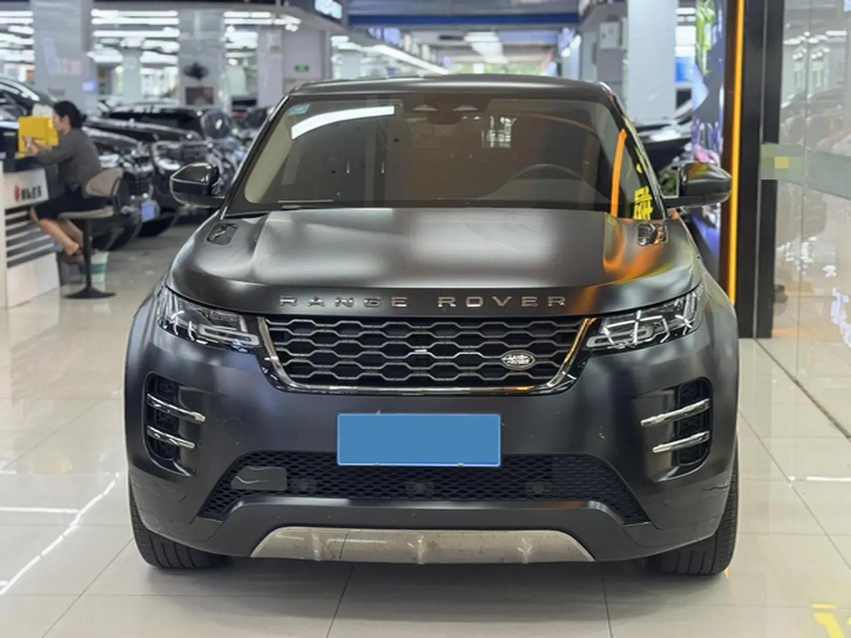 2021 LAND ROVER thumbnail 2