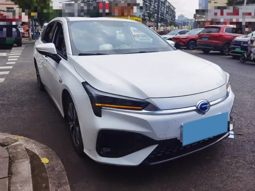 2020 AION S thumbnail 3