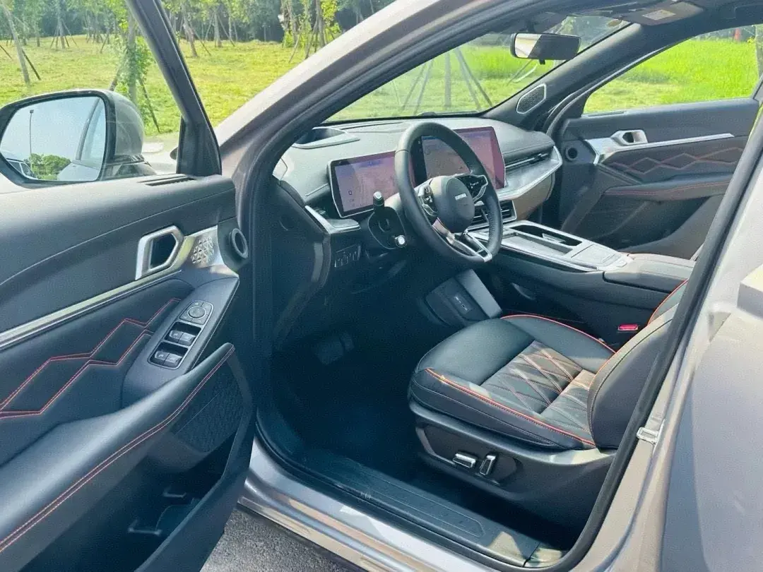 2022 HAVAL XY thumbnail 4