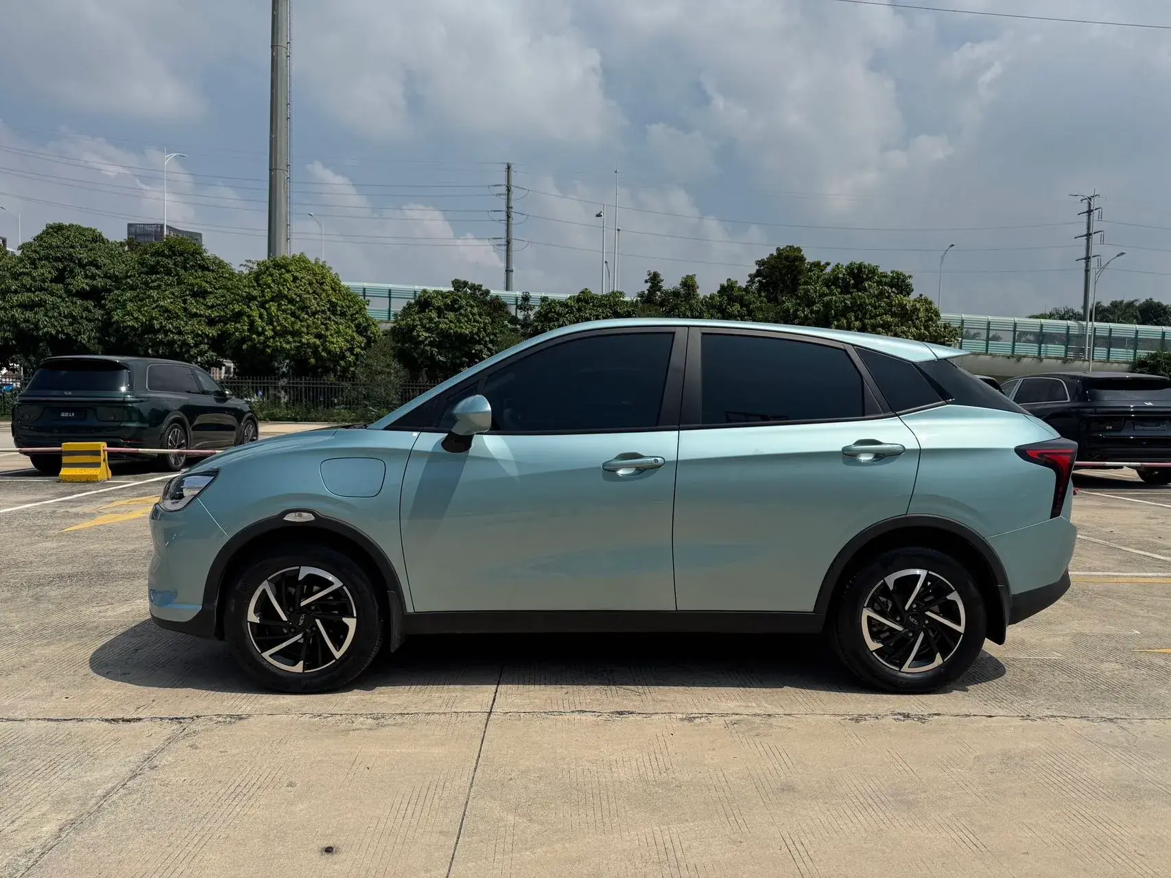 2021 NETA V thumbnail 3