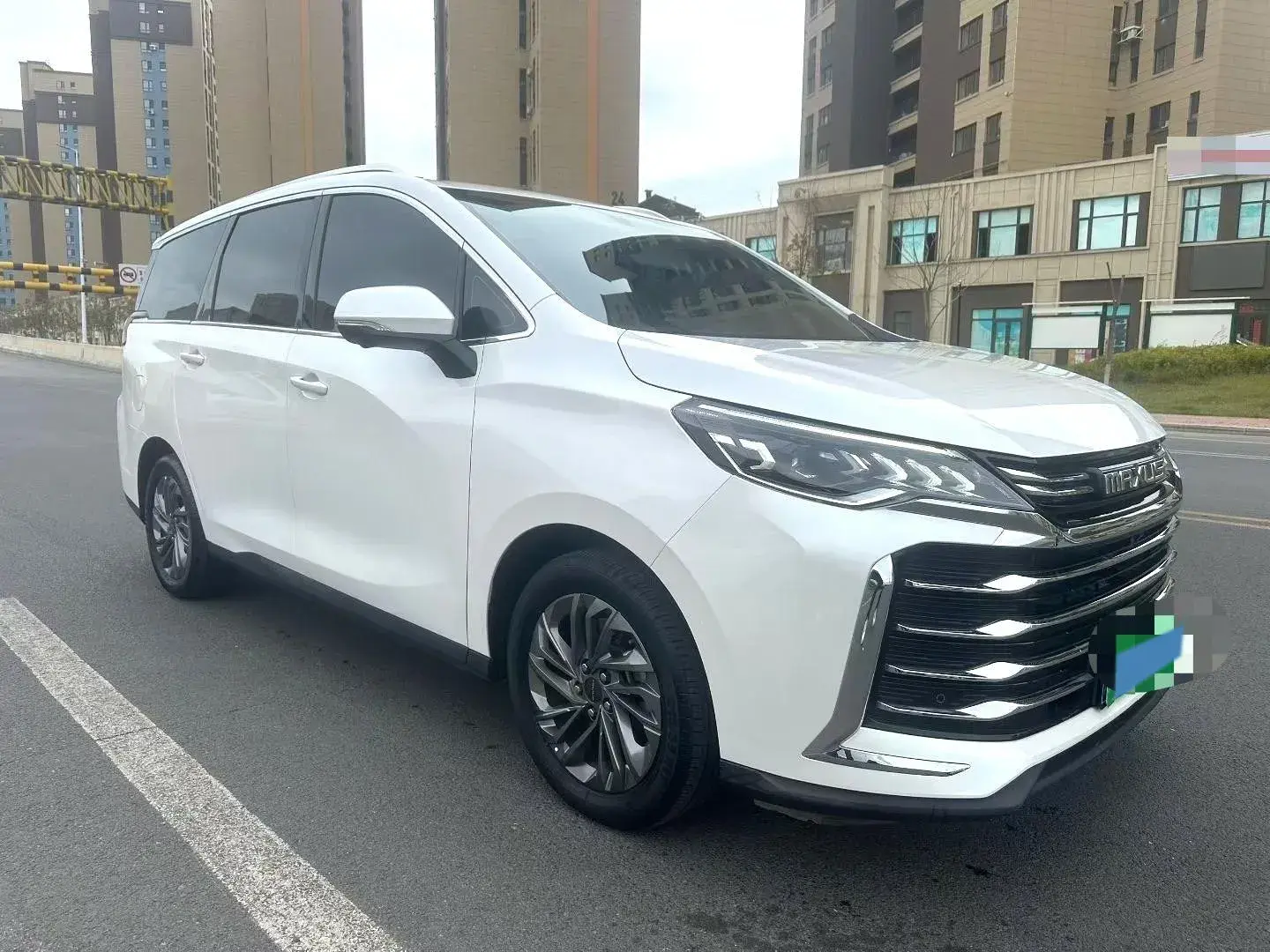 2023 MAXUS G50 thumbnail 2