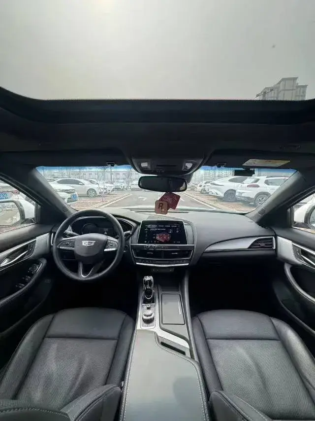 2021 CADILLAC CT5 thumbnail 4