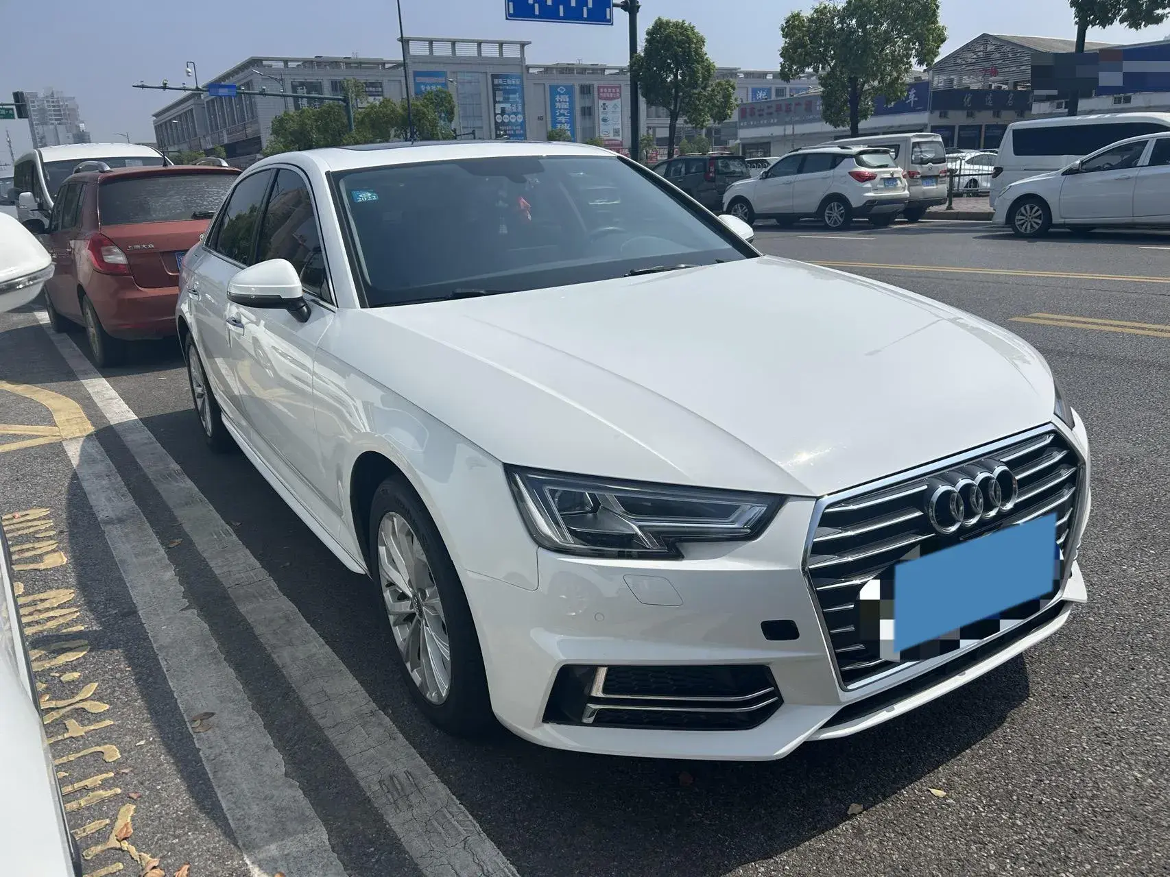 2019 AUDI A4L thumbnail 2