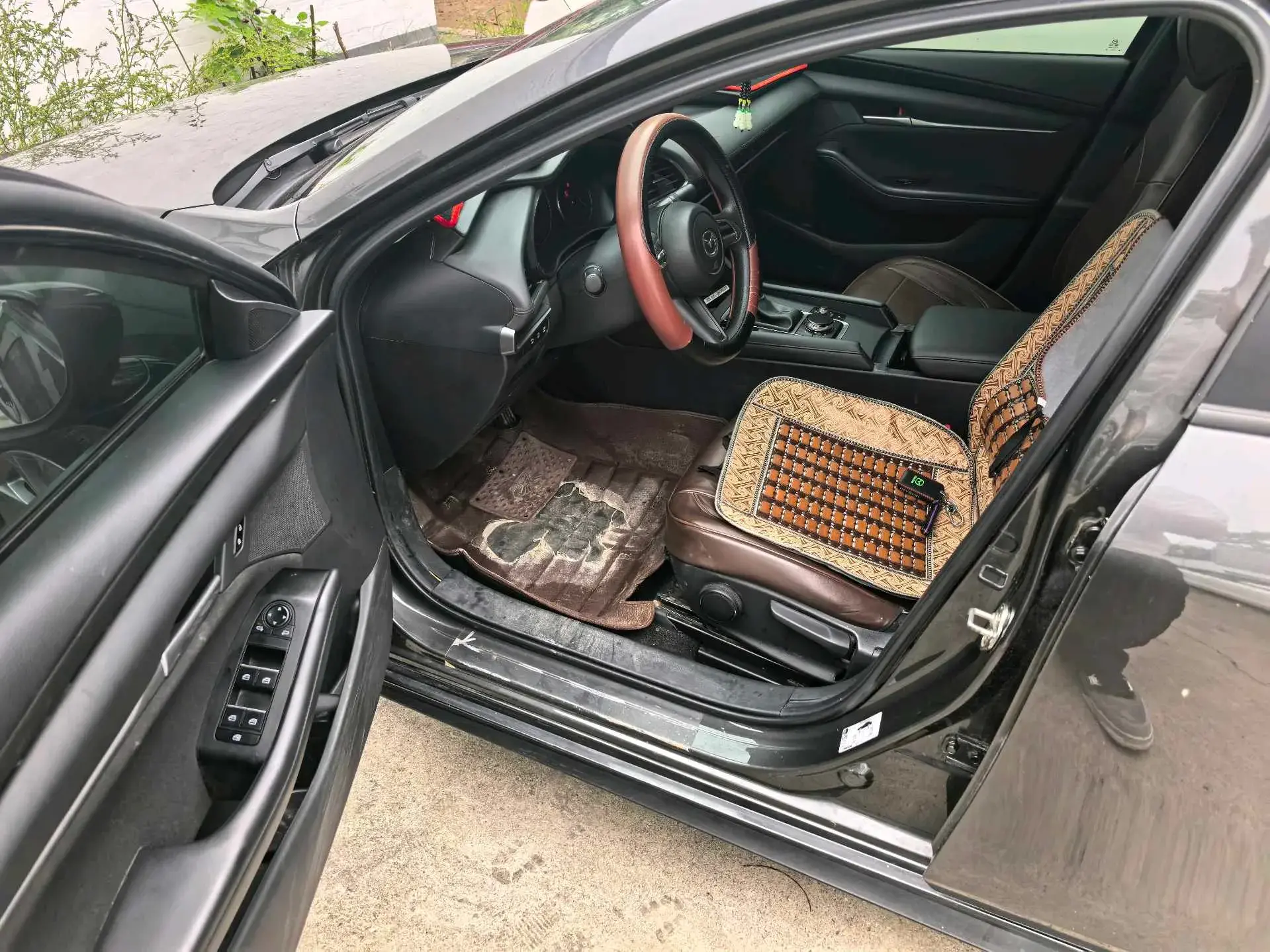 2021 MAZDA 3 thumbnail 4