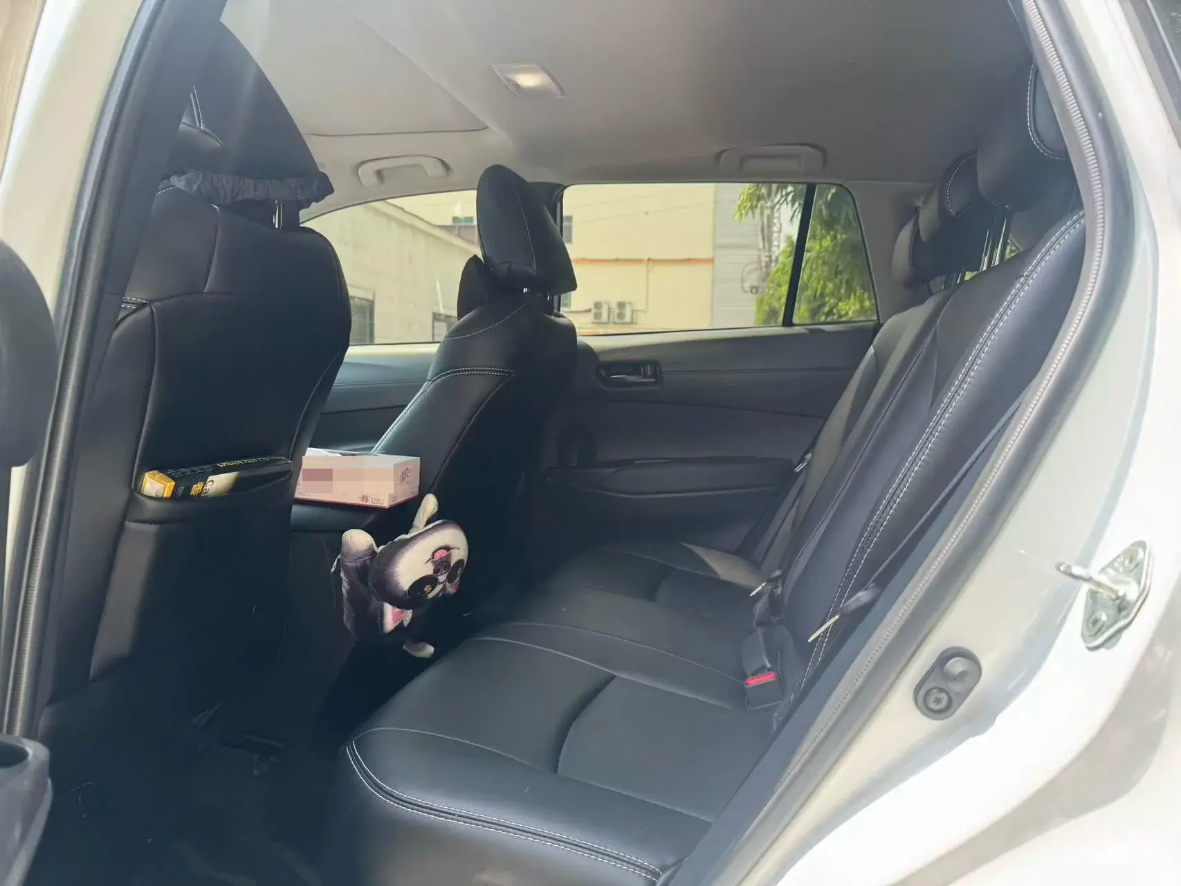 2022 TOYOTA COROLLA thumbnail 3