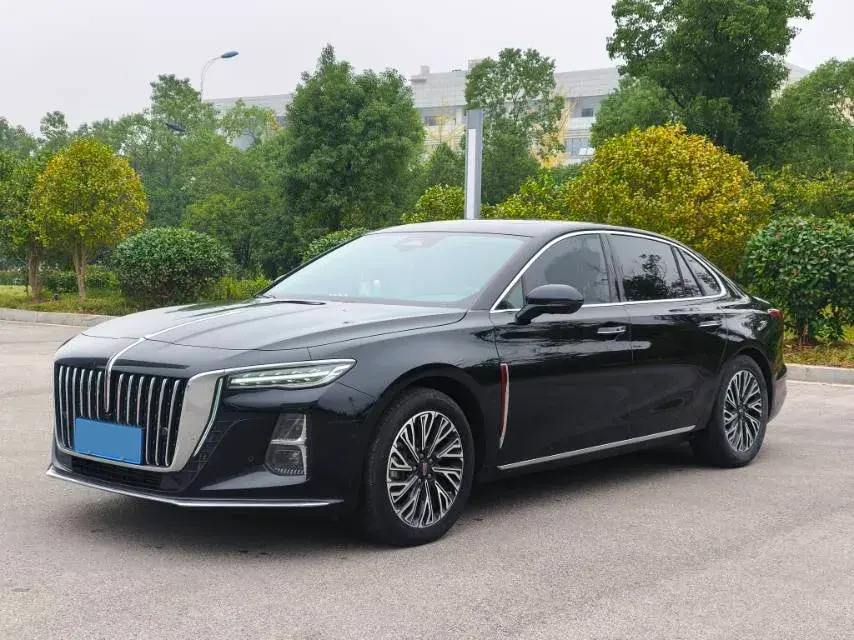 2023 HONGQI H5 view 1
