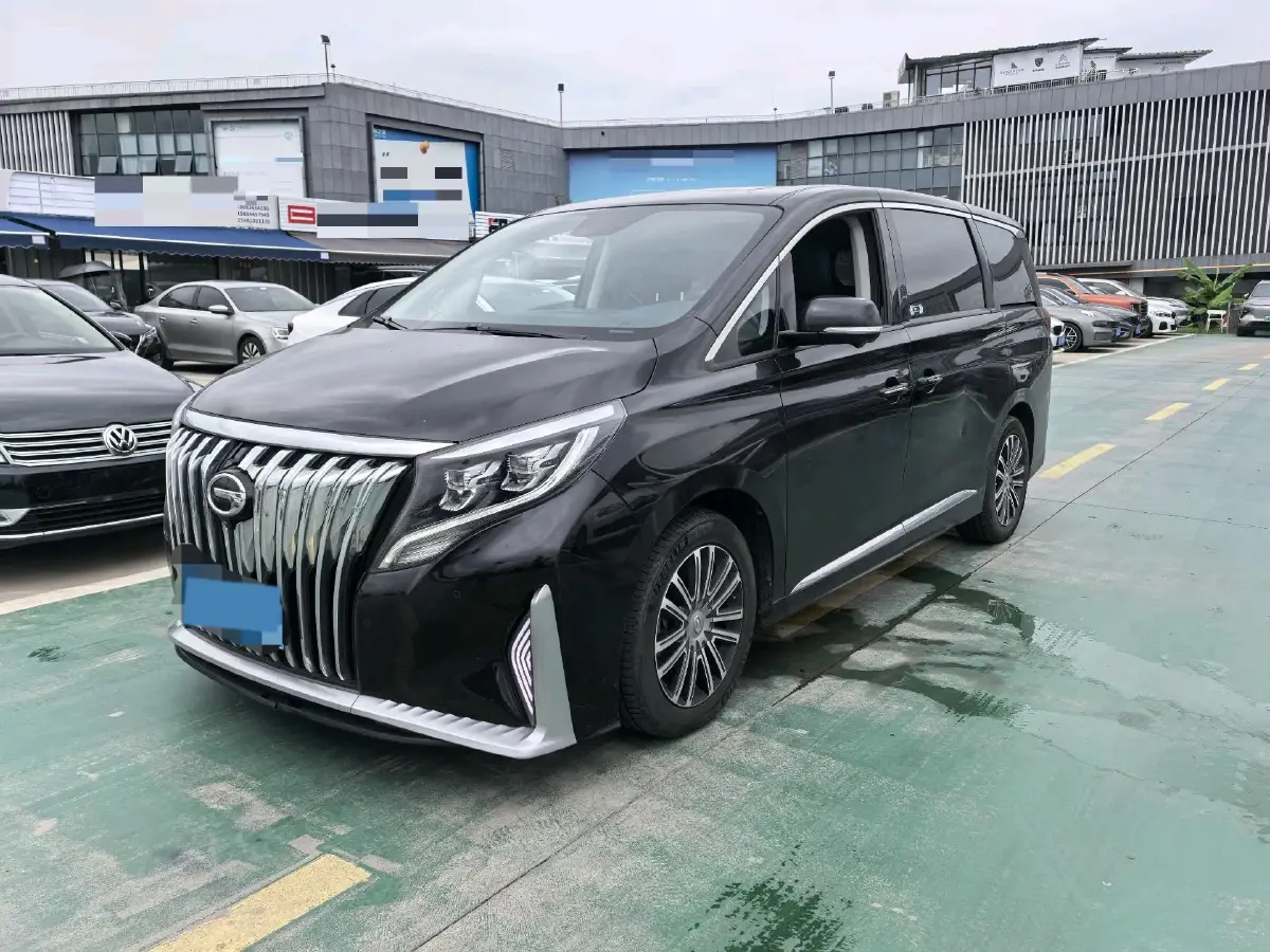 2021 GAC Trumpchi M8 2.0T 252HP L4 8AT