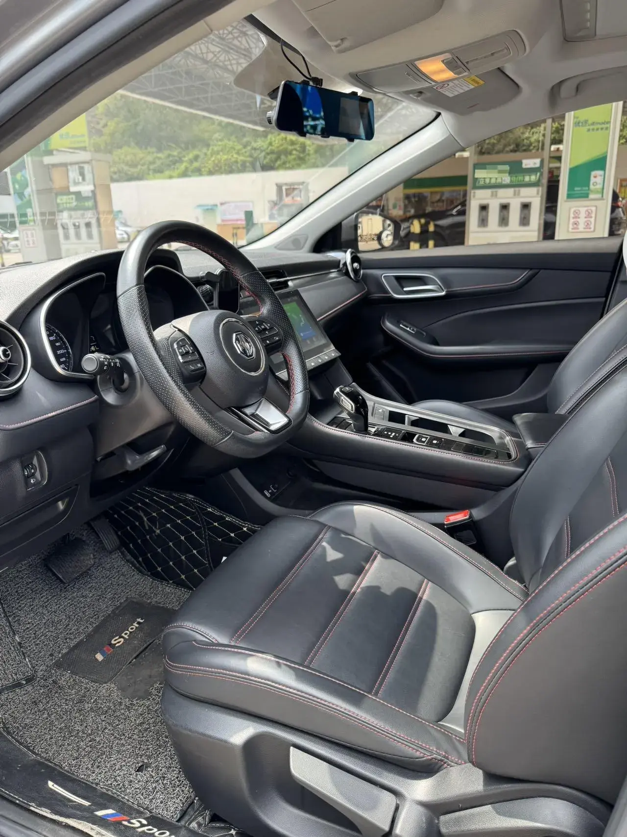 2021 MG MG6 thumbnail 4