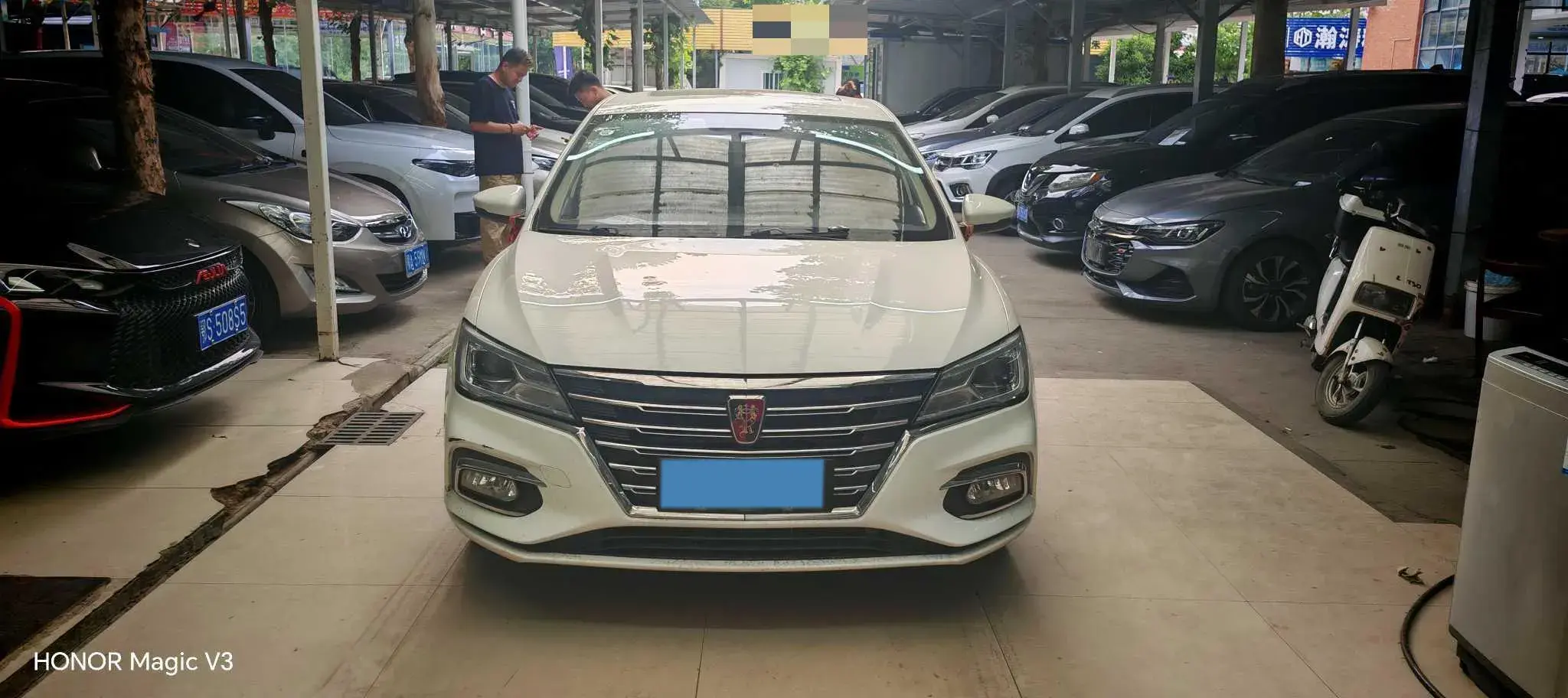 2020 ROEWE I5 thumbnail 3