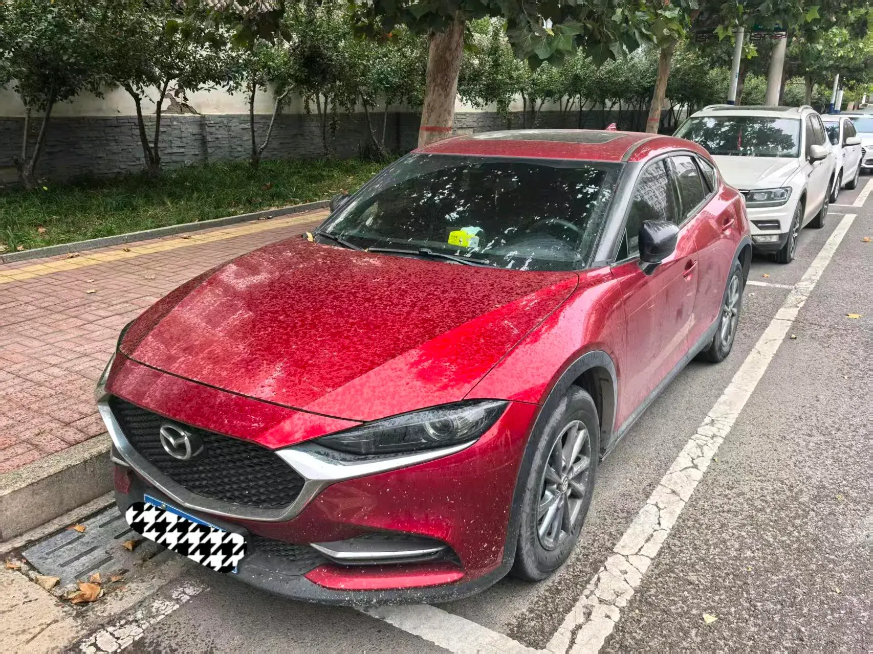 2020 MAZDA CX-4 view 1