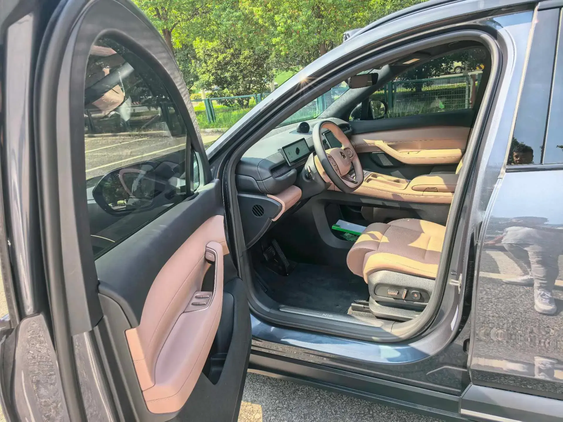 2023 NIO ES6 thumbnail 4