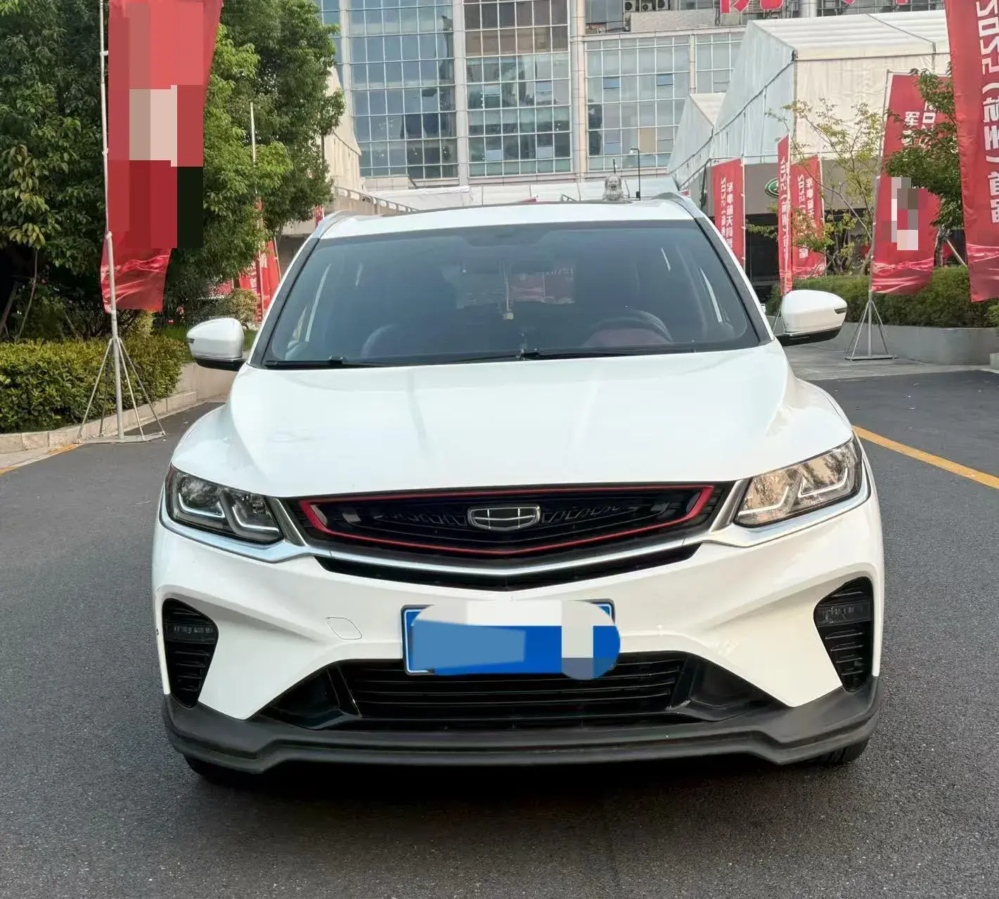 2019 GEELY COOLRAY thumbnail 2