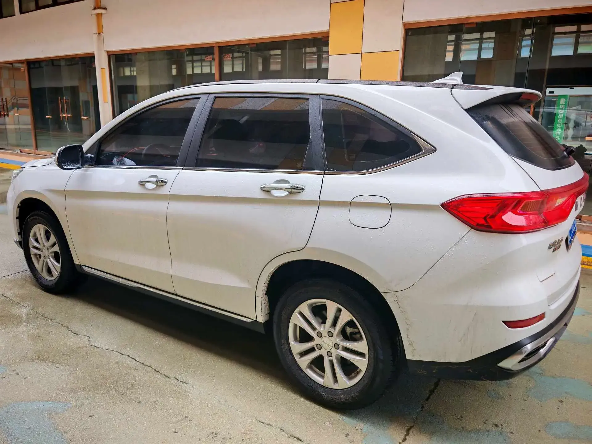 2022 HAVAL H6 thumbnail 2