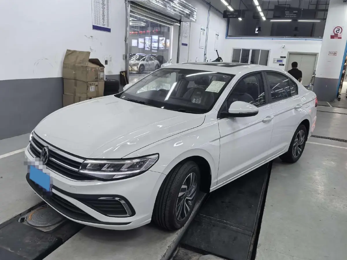 2025 Volkswagen Bora 1.2T 116HP L4 7DCT