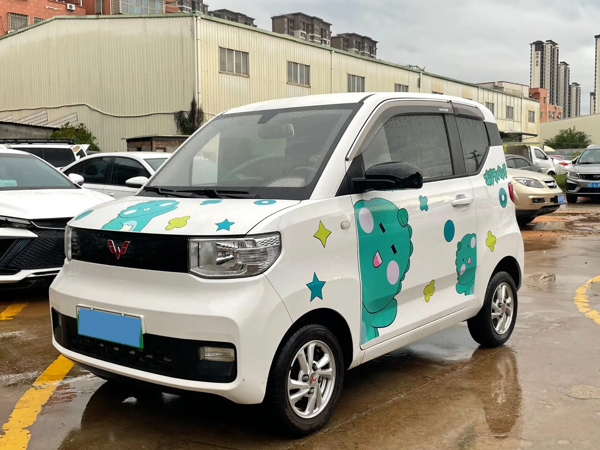 2020 WULING HONGGUANG view 1