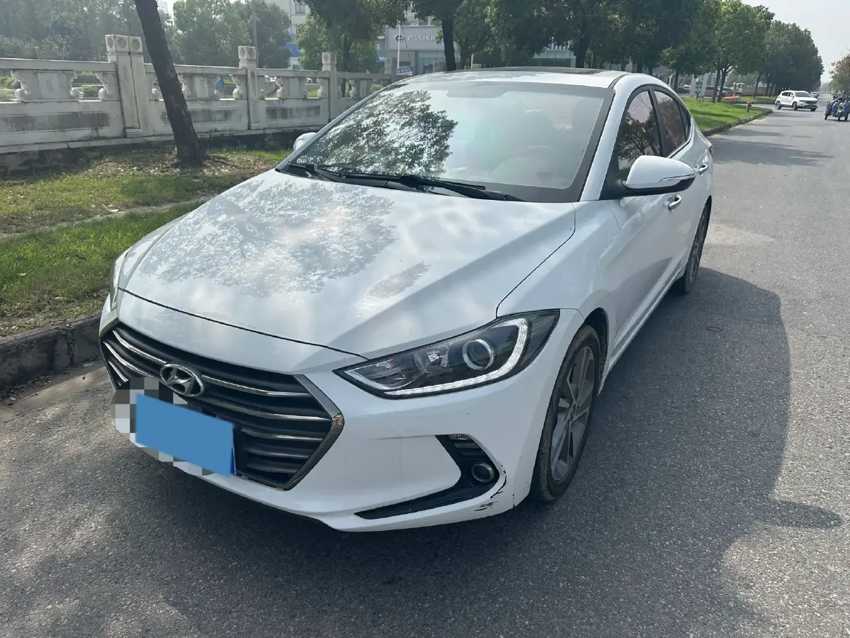 2016 Hyundai Elantra 1.6L 130HP L4 6AT