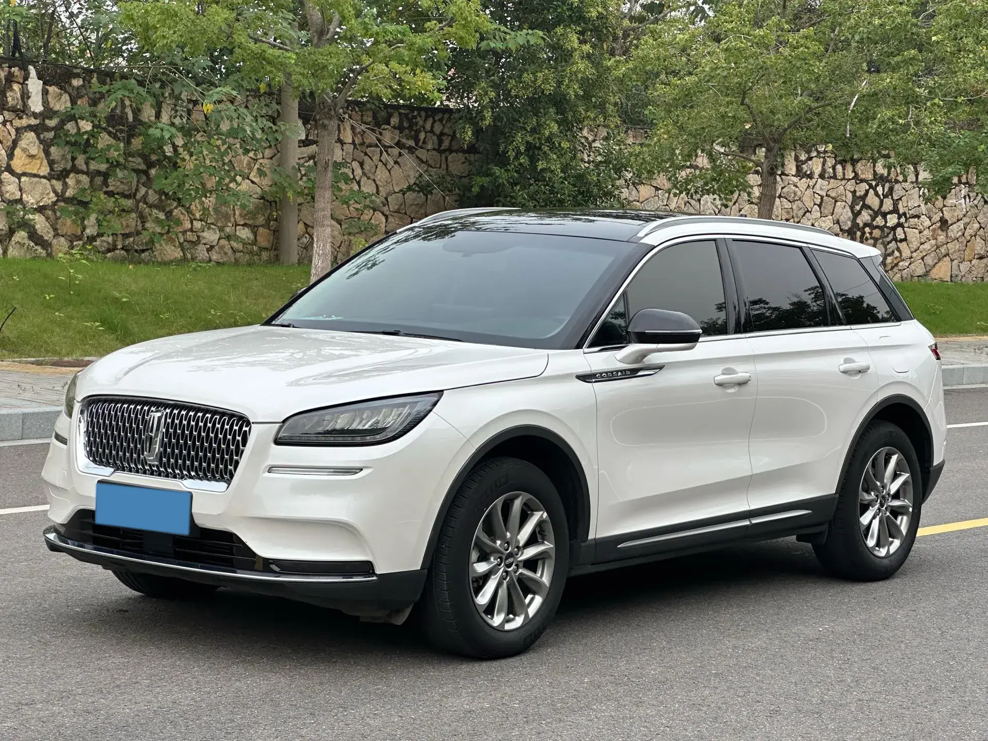 2021 LINCOLN CORSAIR view 1