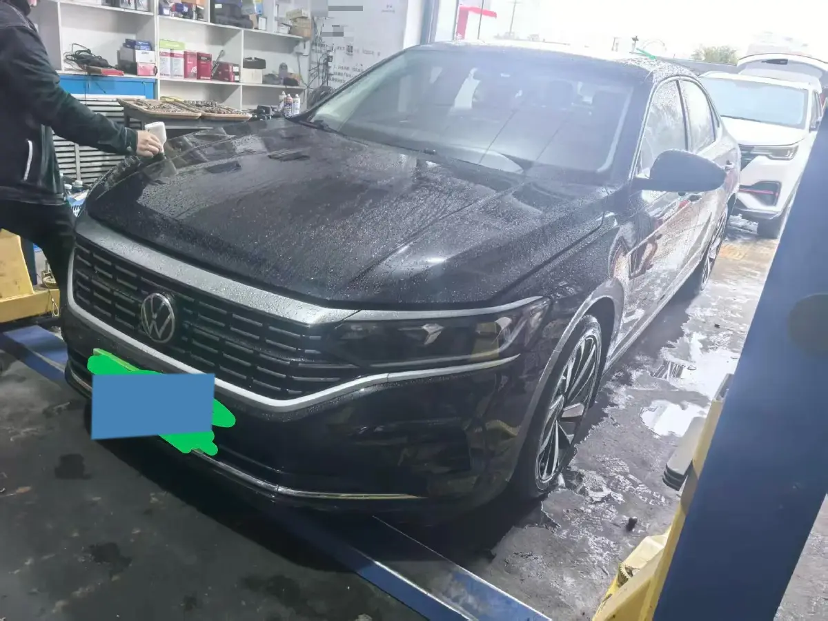 2022 Volkswagen Passat 2.0T 186HP L4 7DCT