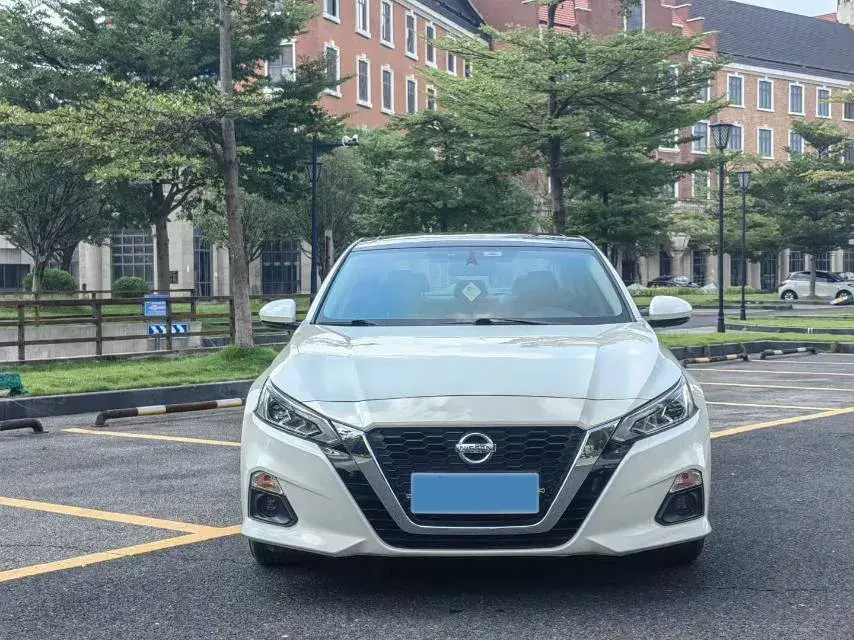 2020 NISSAN TEANA thumbnail 2