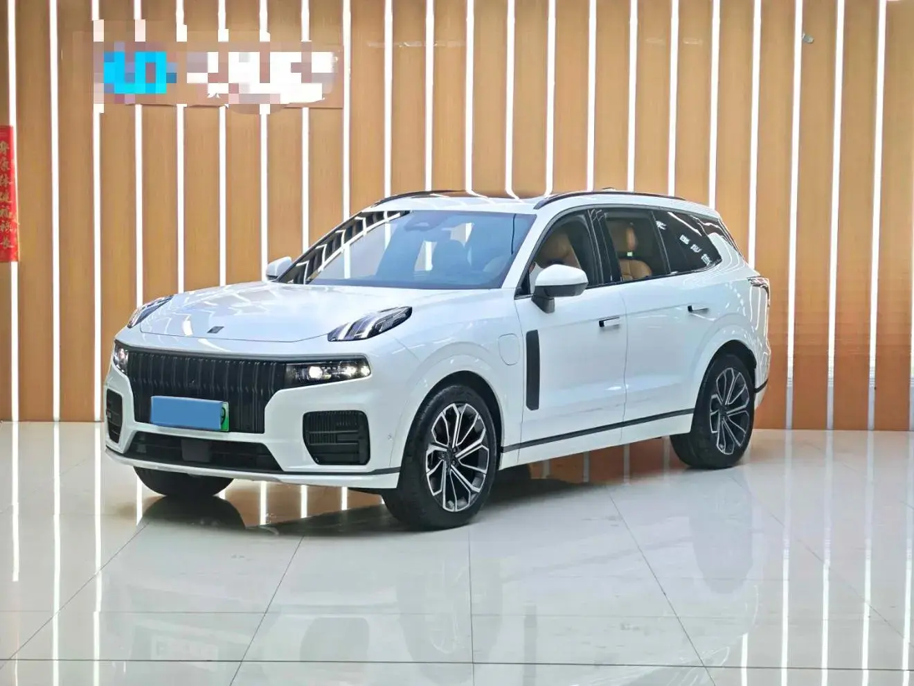 2021 LYNK&CO 09 view 1