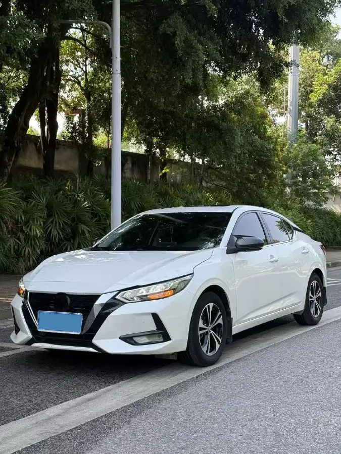 2022 Nissan Sylphy 1.6L 135HP L4 CVT