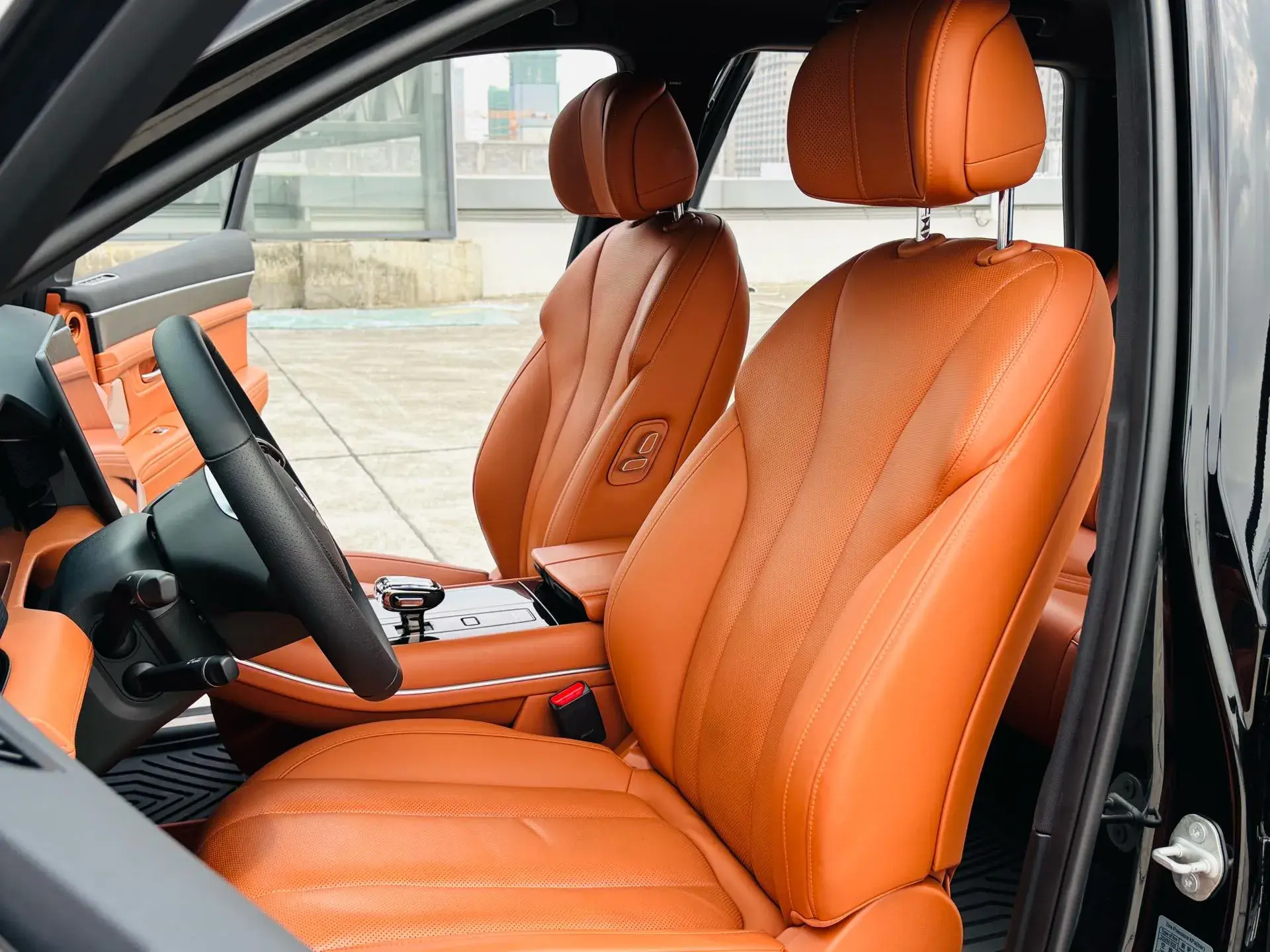 2024 AITO AITO thumbnail 4