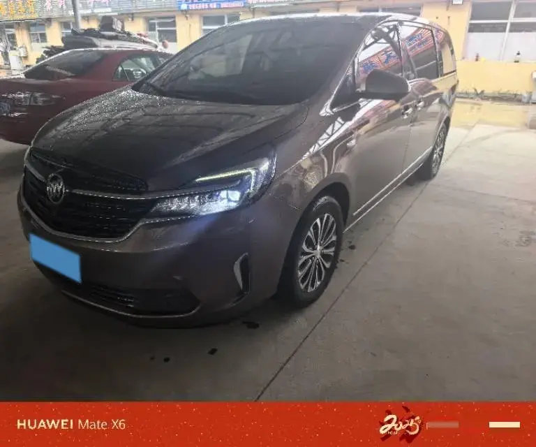 2021 BUICK GL8 view 1