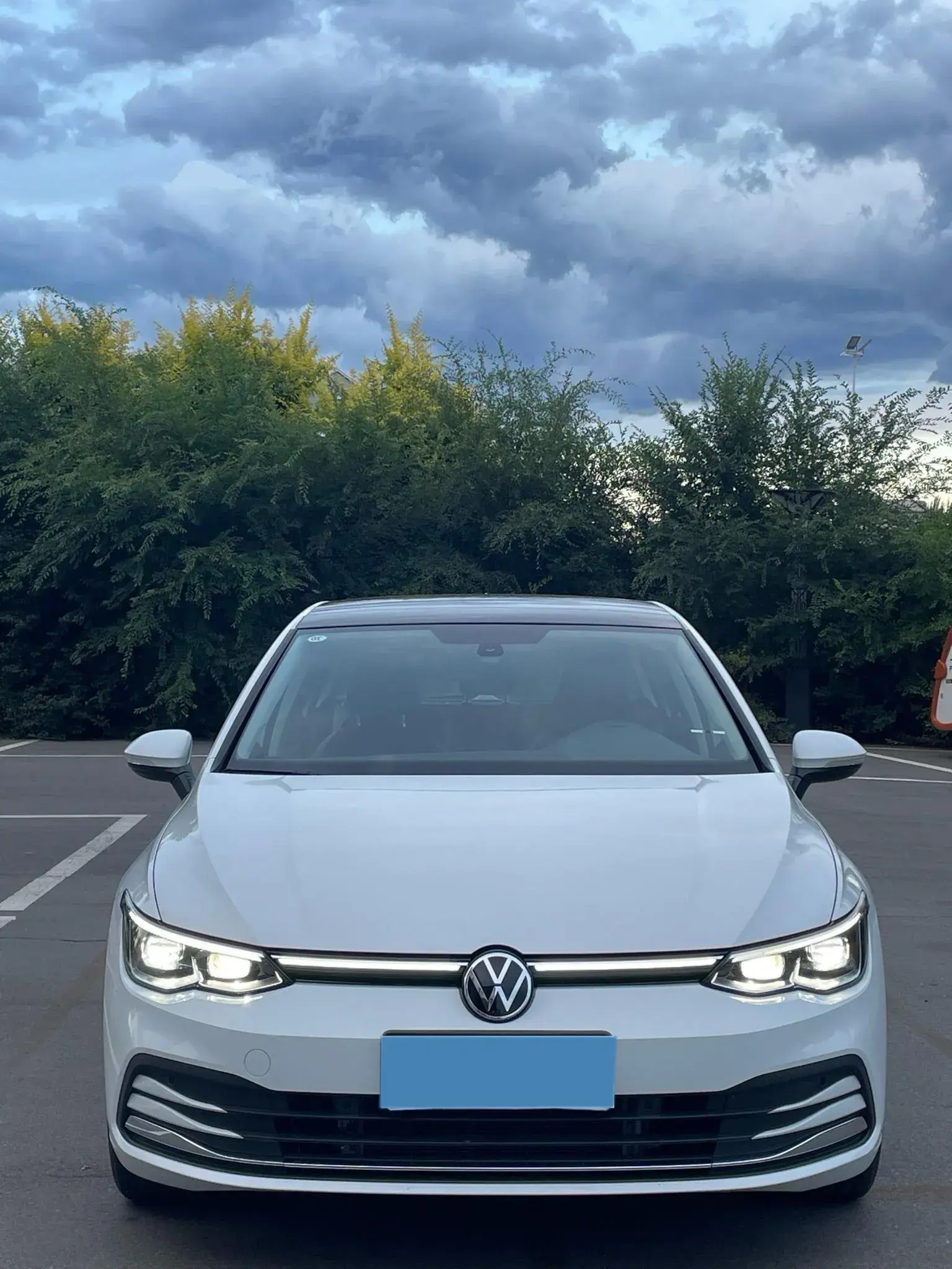 2023 VOLKSWAGEN GOLF thumbnail 2