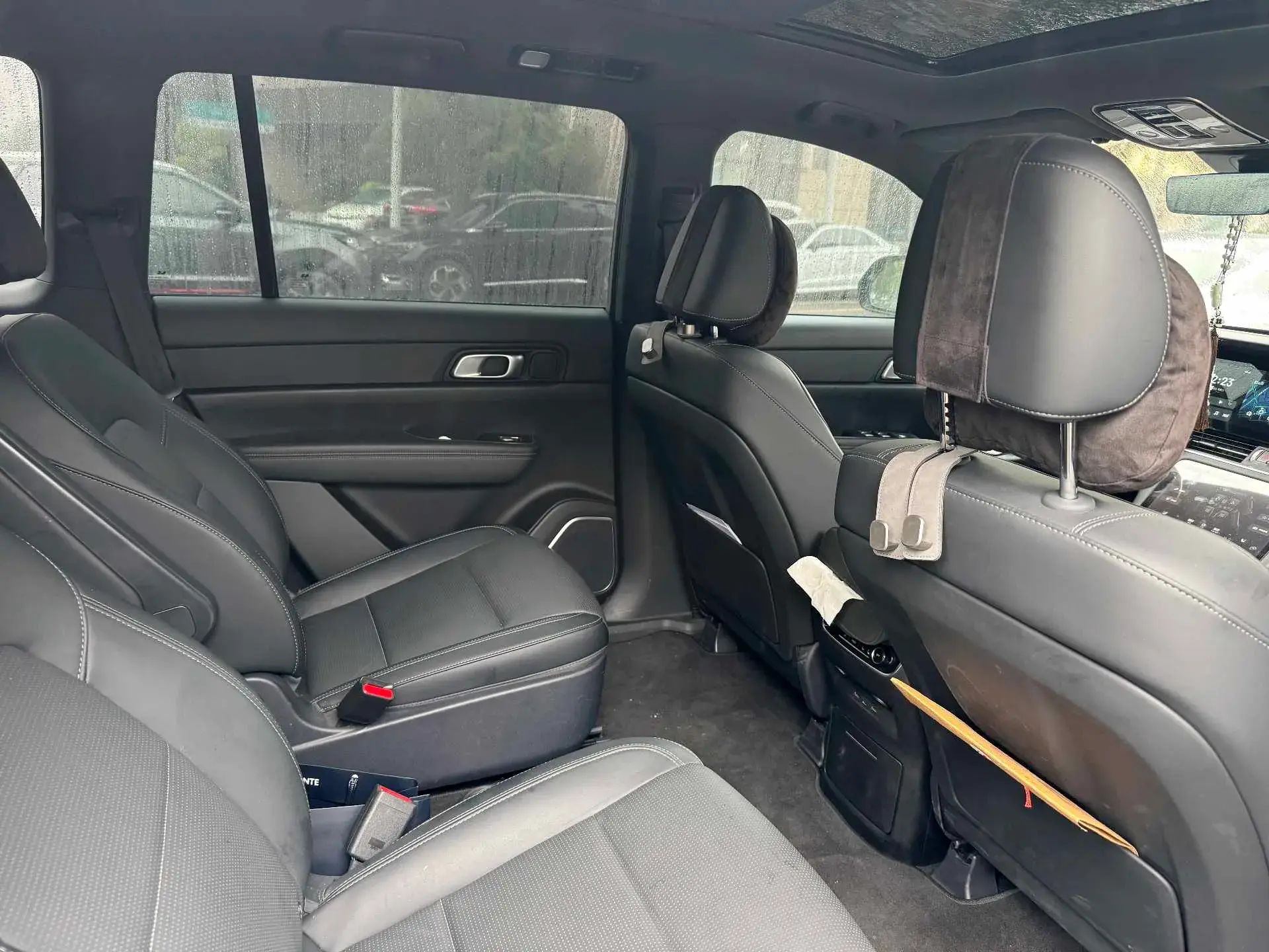 2021 LI ONE thumbnail 3