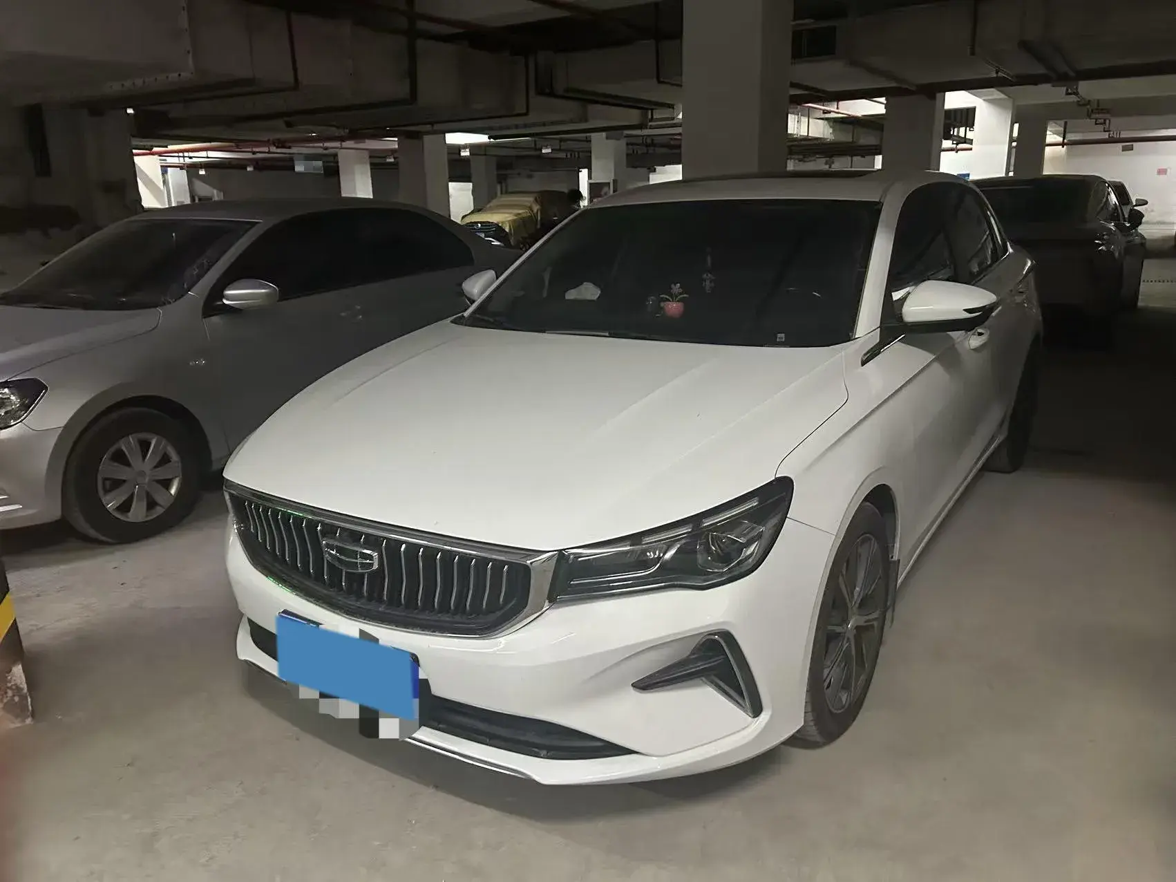 2023 GEELY EMGRAND view 1