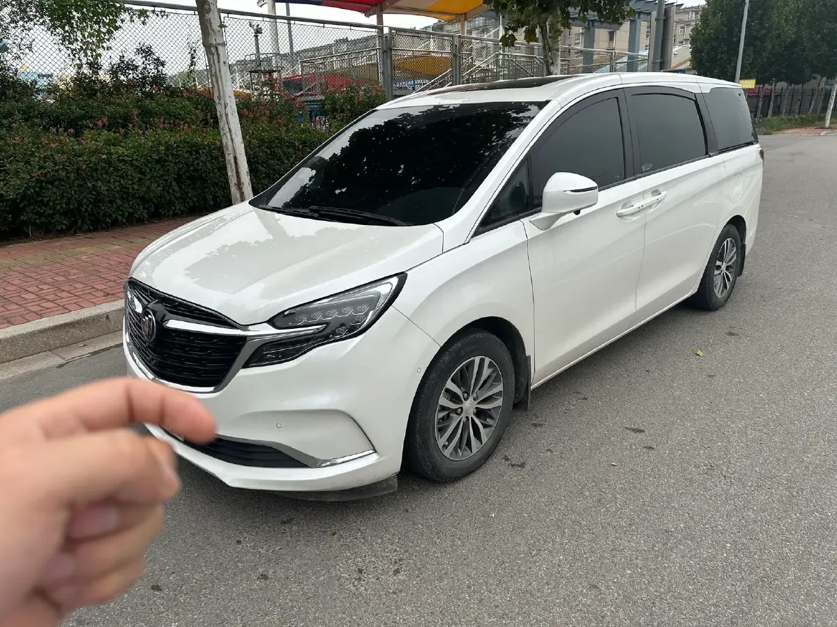 2021 Buick GL8 2.0T 237HP L4 9AT