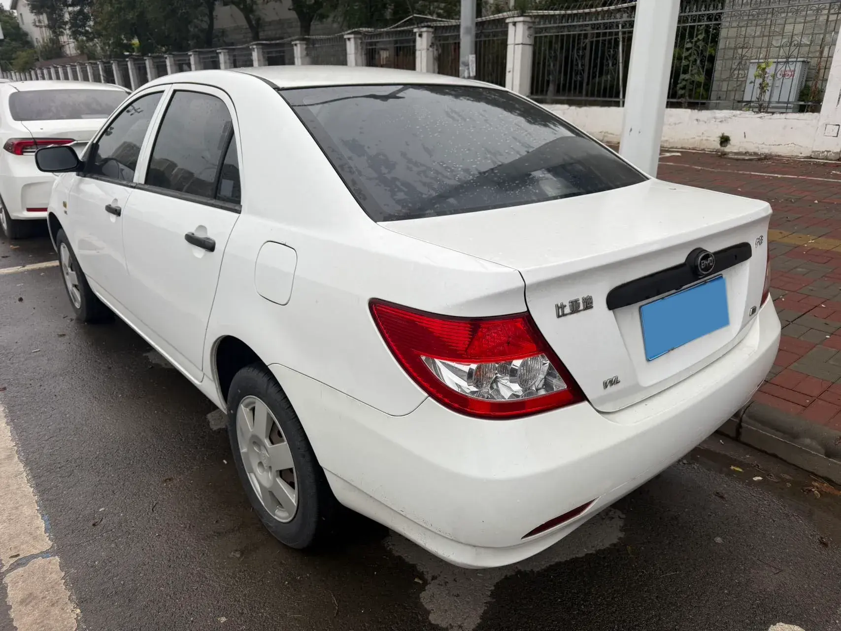 2018 BYD F3 thumbnail 4