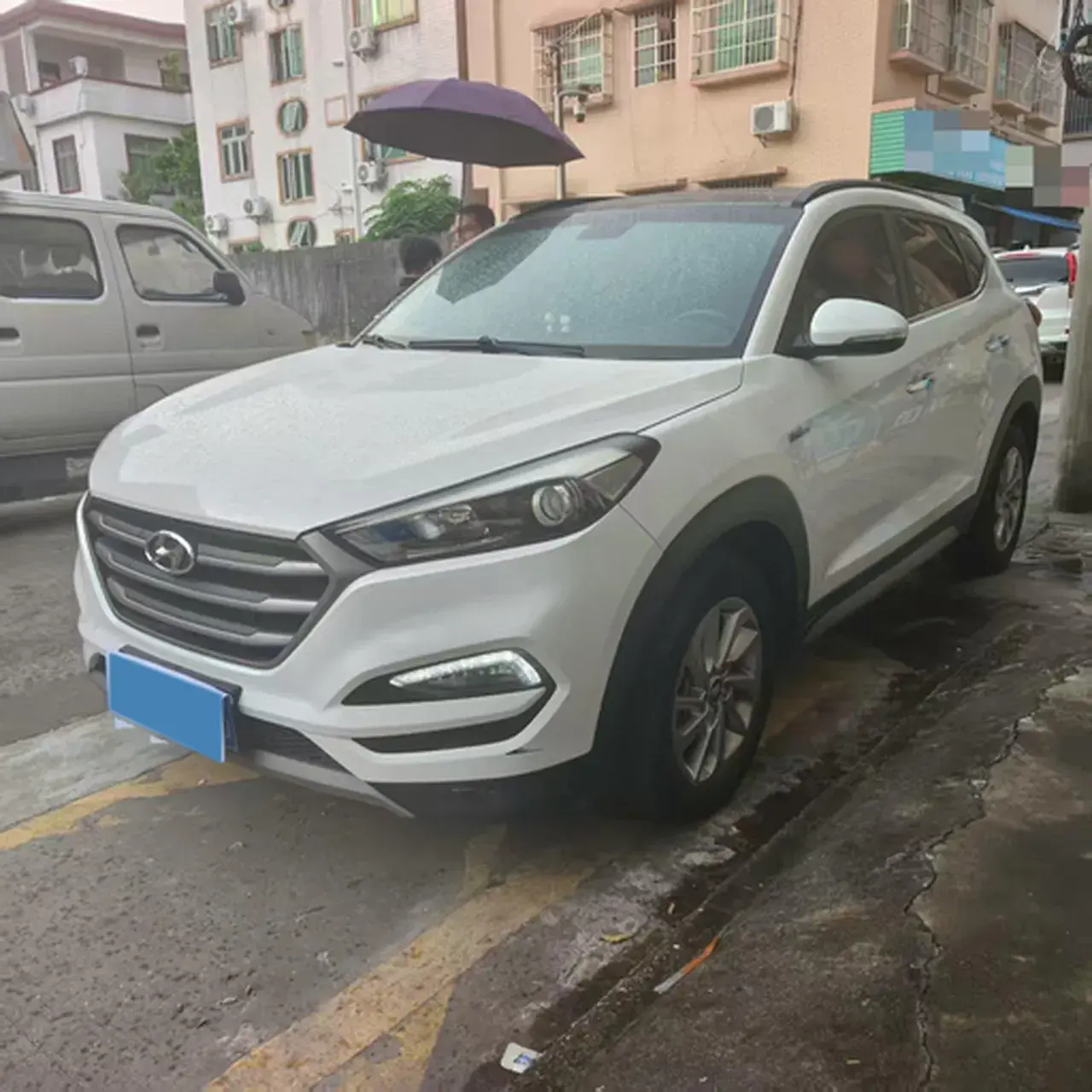 2018 HYUNDAI TUCSON view 1