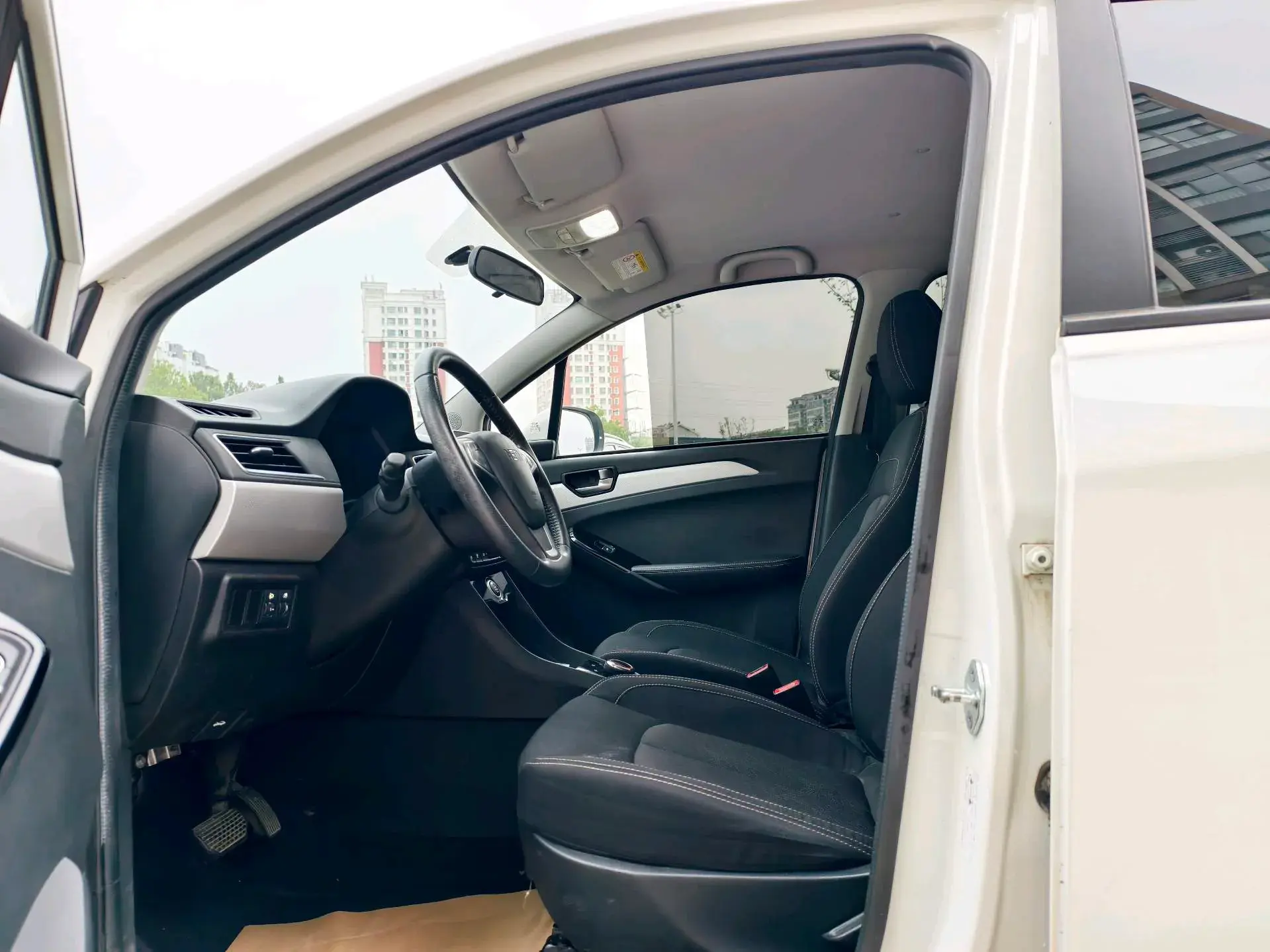 2020 NETA N01 thumbnail 4