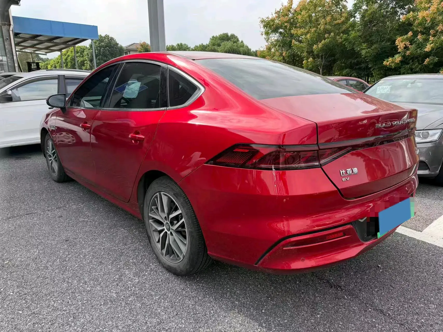 2021 BYD QIN thumbnail 2