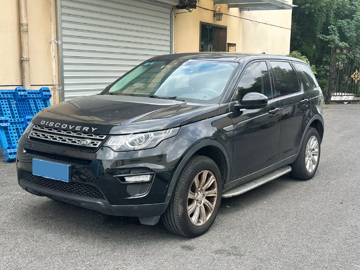 2018 Land Rover Discovery Sport 2.0T 241HP L4 9AT