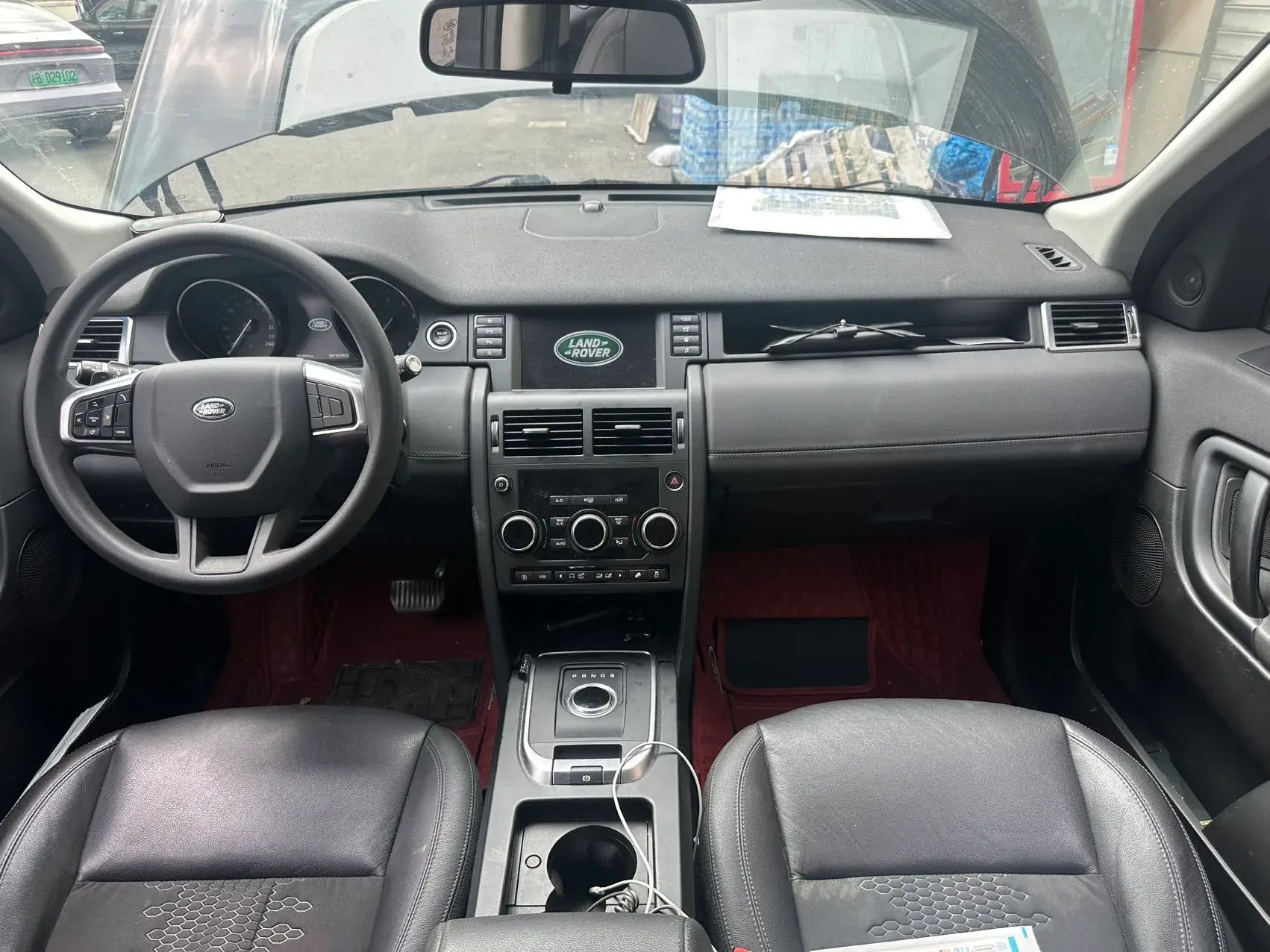 2018 LAND ROVER thumbnail 4