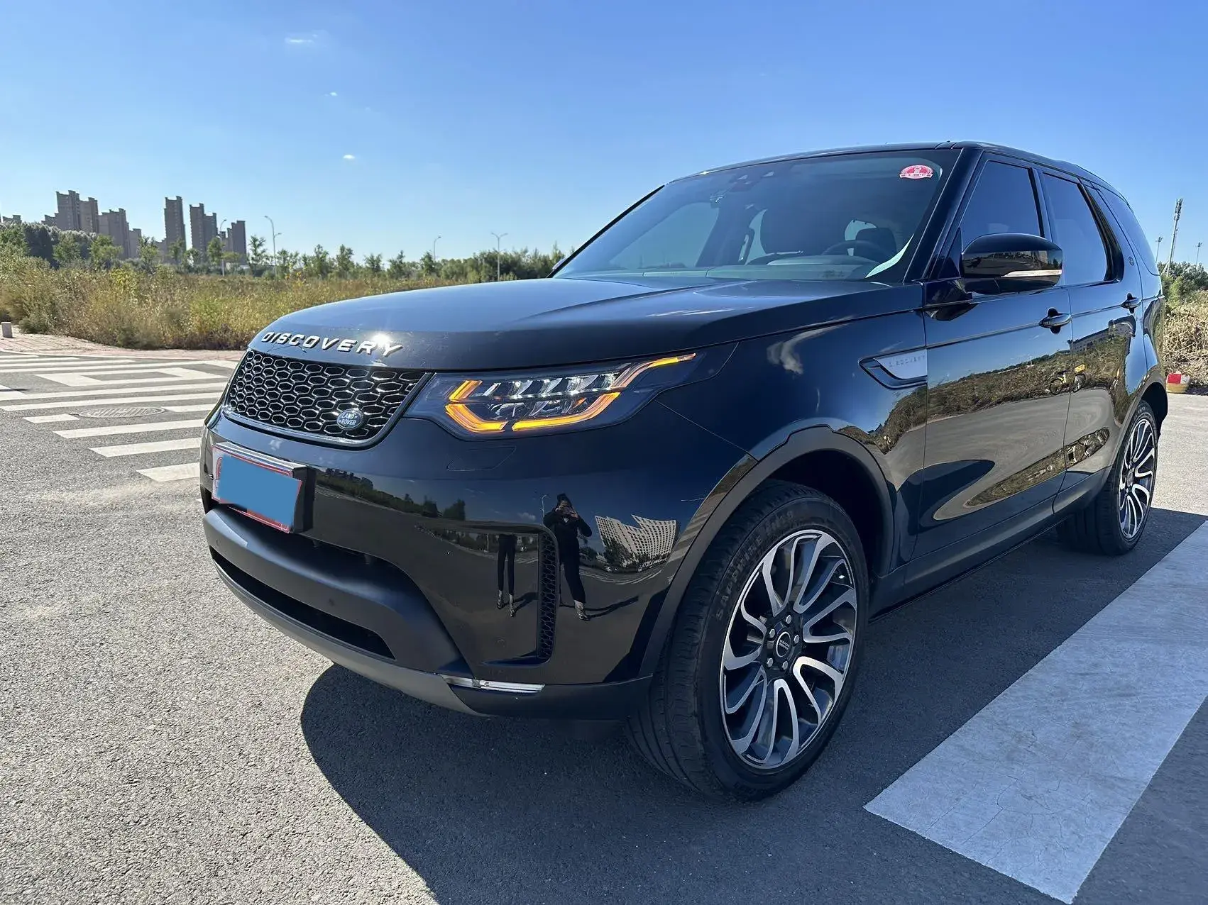 2017 LAND ROVER view 1