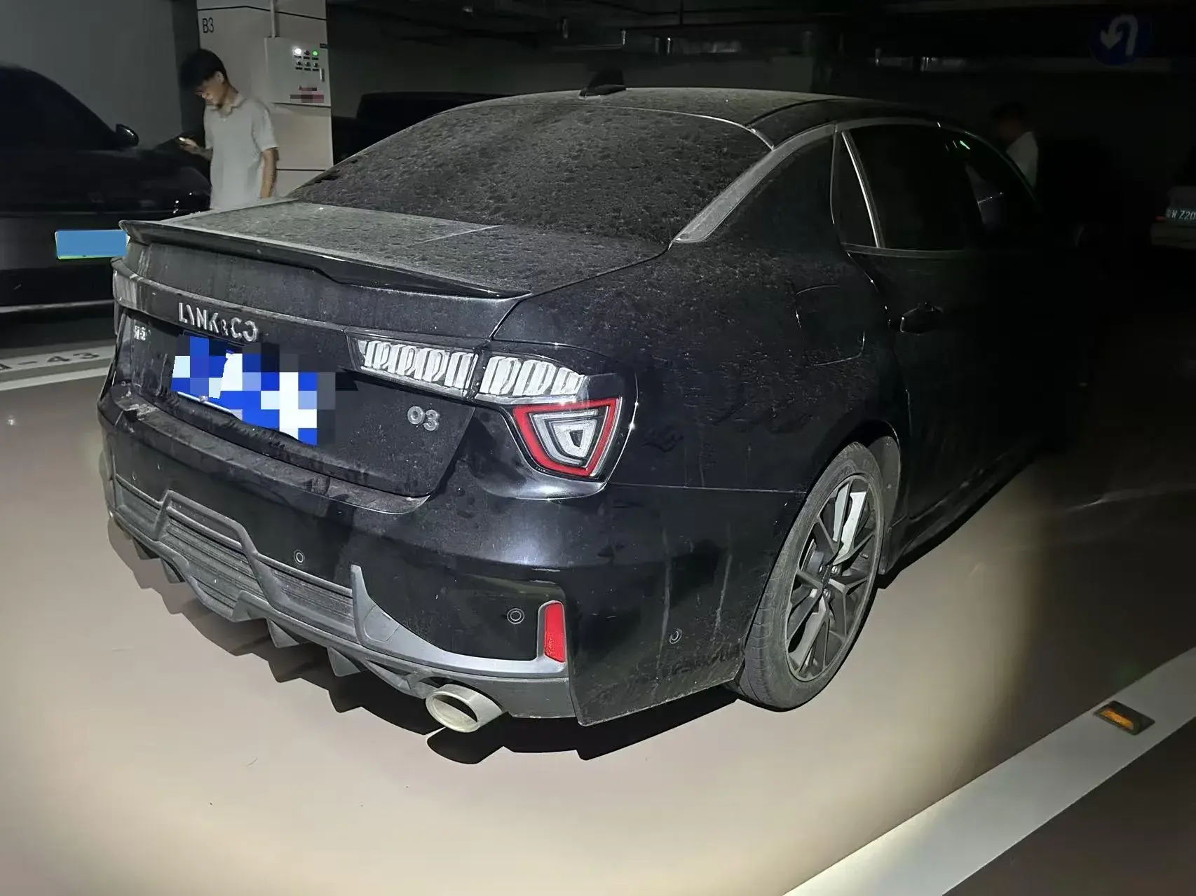 2022 LYNK&CO 03 thumbnail 3