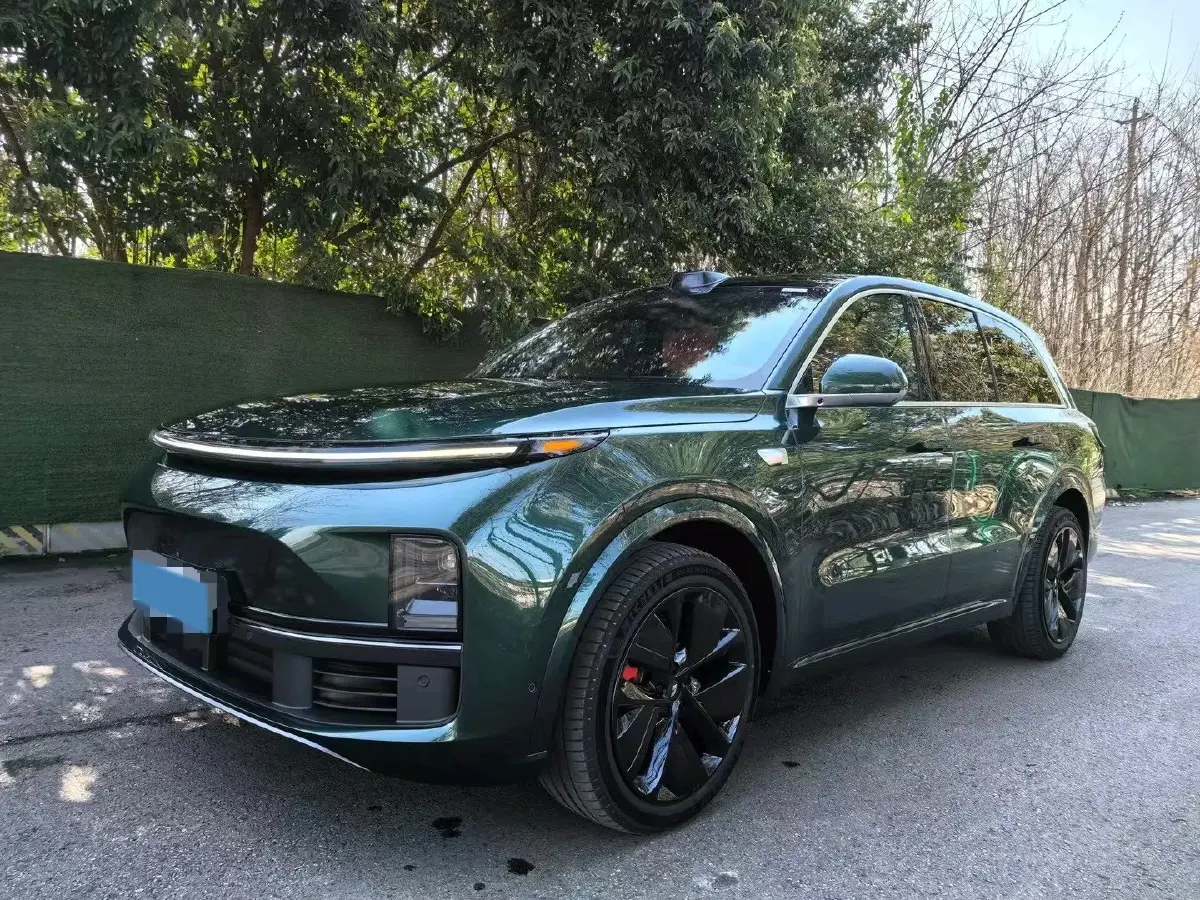 2023 Li L8 Range Extended 154HP REEV 40.9KWH