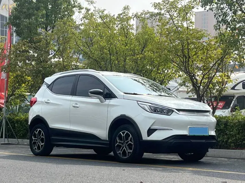 2021 BYD YUAN thumbnail 3