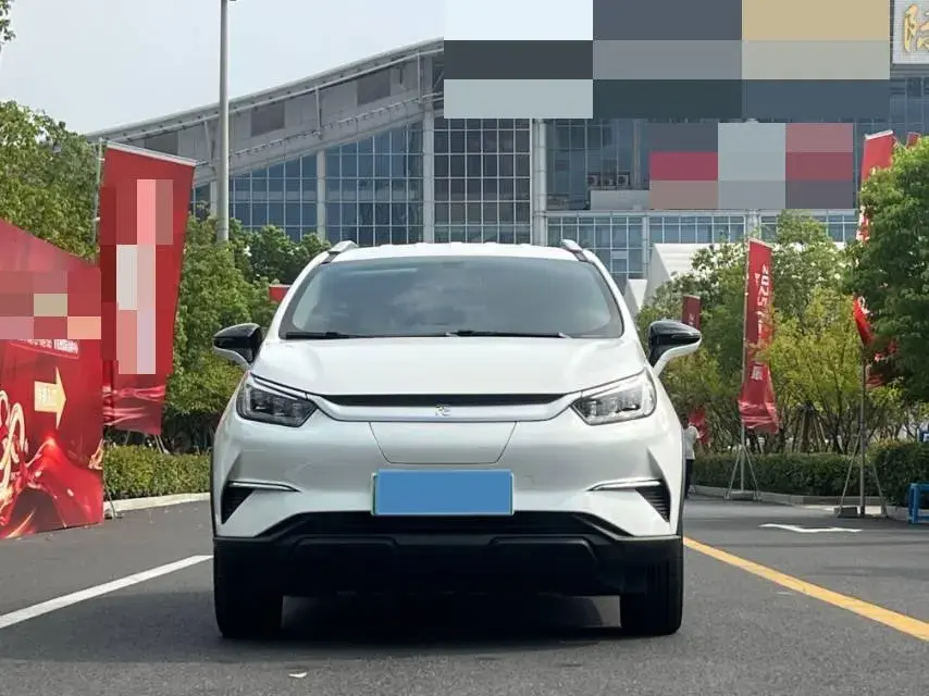 2021 BYD YUAN thumbnail 2