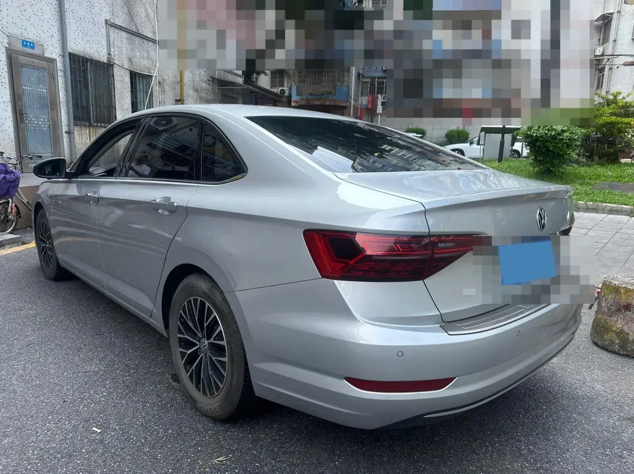 2021 VOLKSWAGEN SAGITAR thumbnail 4