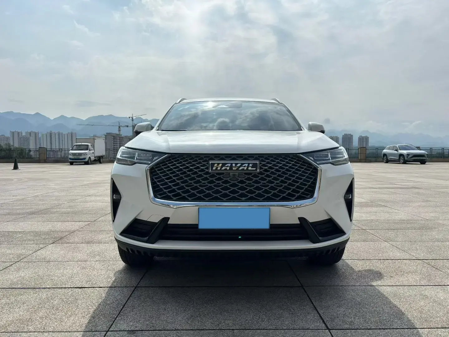 2024 HAVAL H6 thumbnail 2
