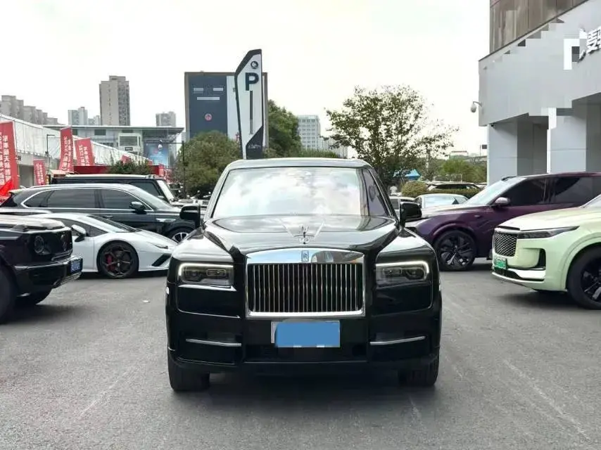 2018 ROLLS-ROYCE CULLINAN thumbnail 2