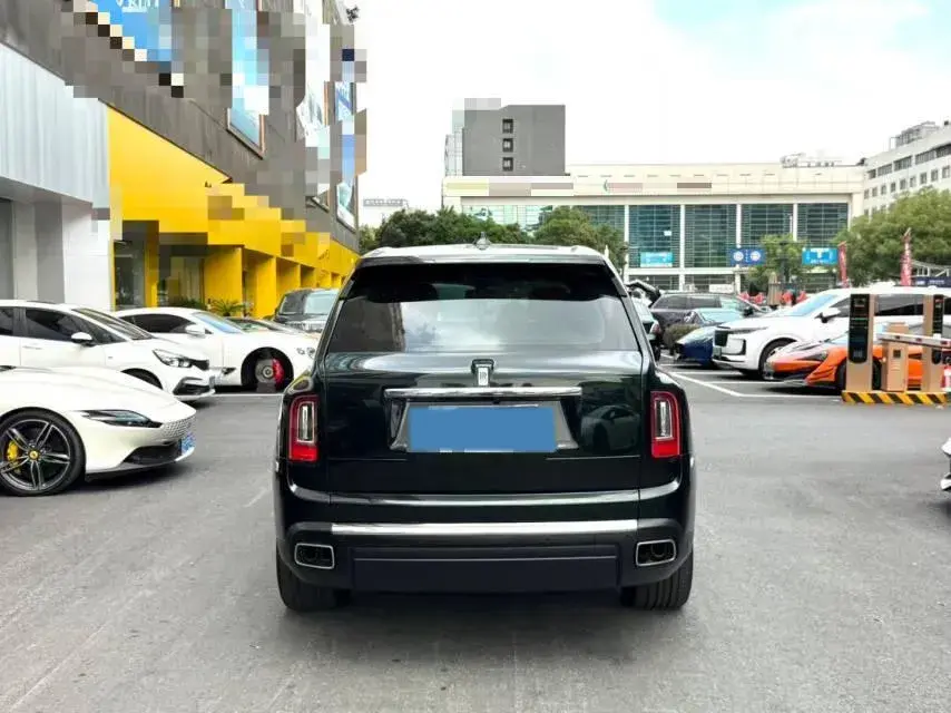 2018 ROLLS-ROYCE CULLINAN thumbnail 4